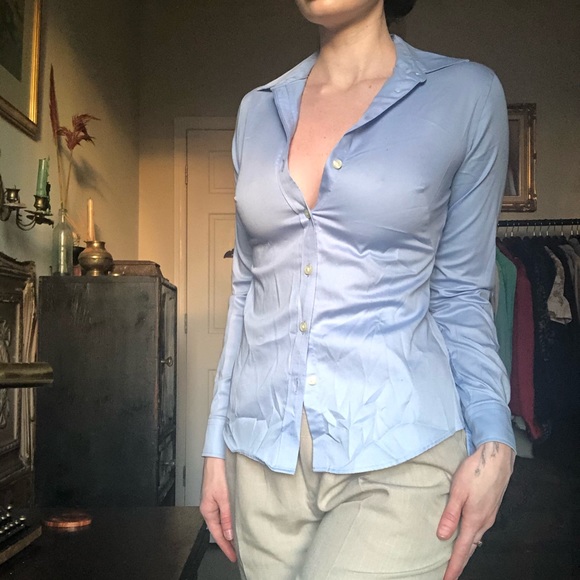 SOLD Banana Republic Button Down Shirt - Picture 2 of 4